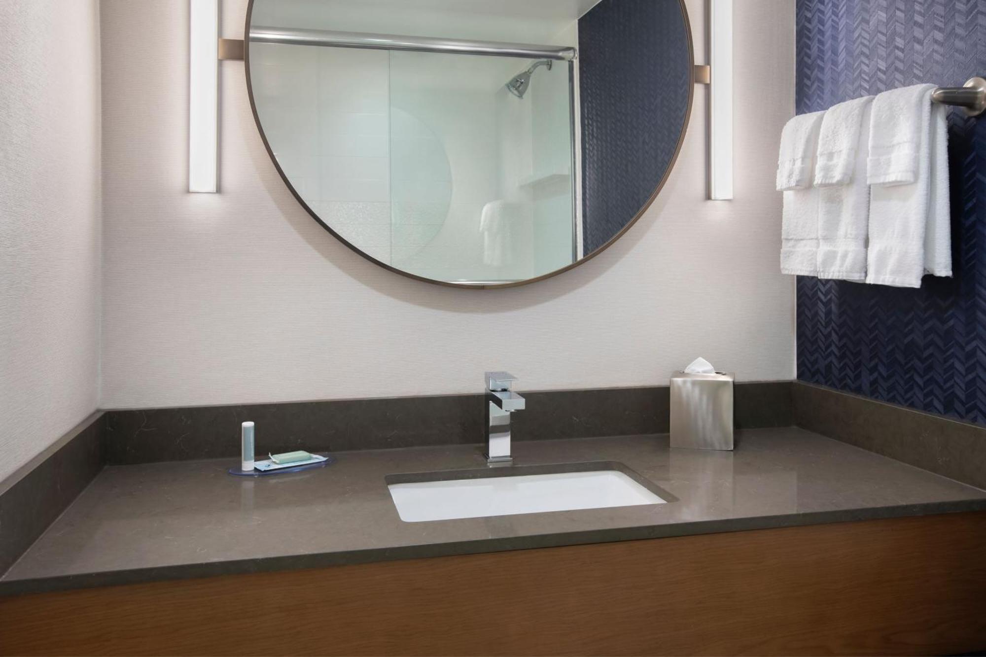Fairfield By Marriott Rochester Henrietta/University Area Ngoại thất bức ảnh
